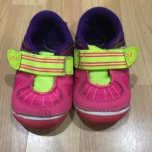 Kids sneakers